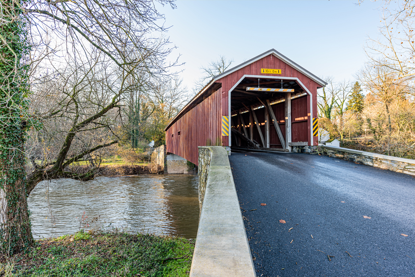 covered bridge in lancaster