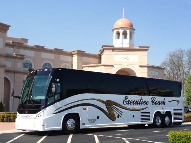 motorcoach day trips to sight and sound theatre